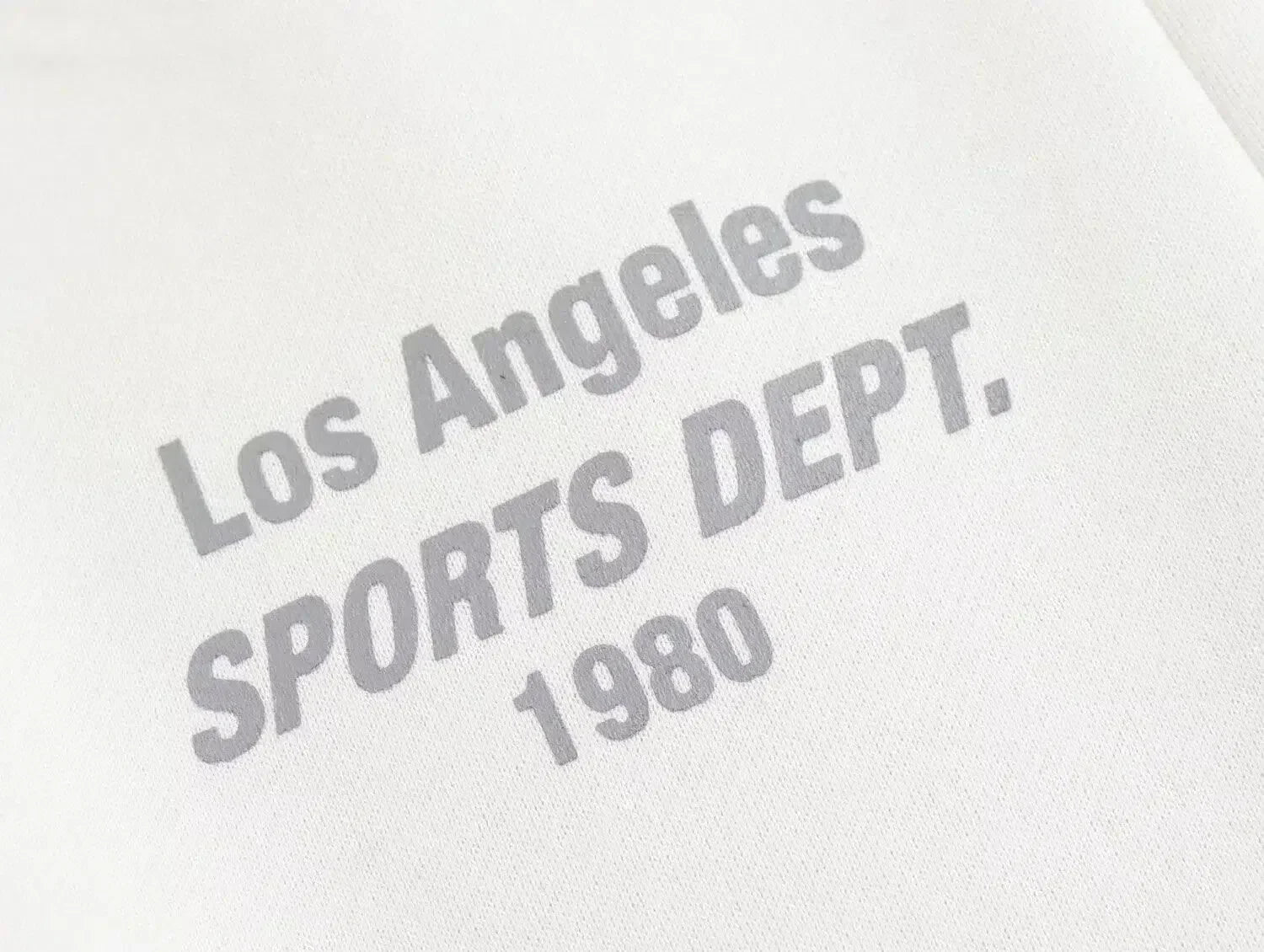 Phaedra – Zip-up hoodie en sportieve joggingbroek – Stedelijke loungeset